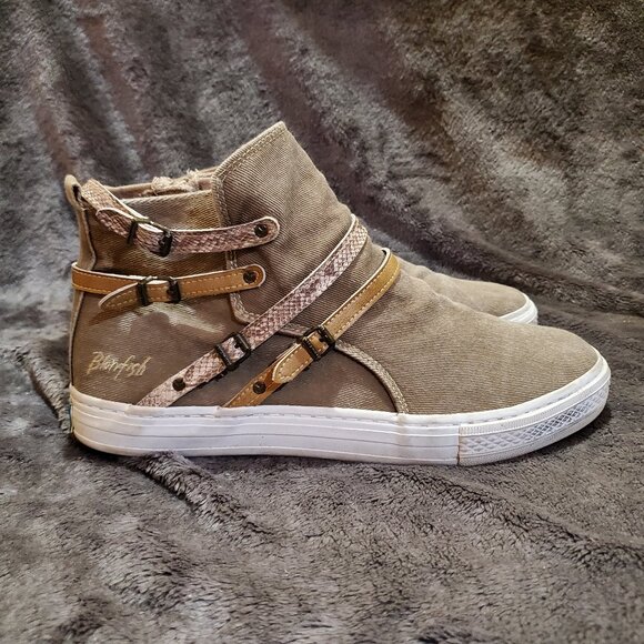 Blowfish Brown Malibu Women’s Ankle Boots W/Wrap Around Straps & Buckles SZ 8.5 - Picture 1 of 10